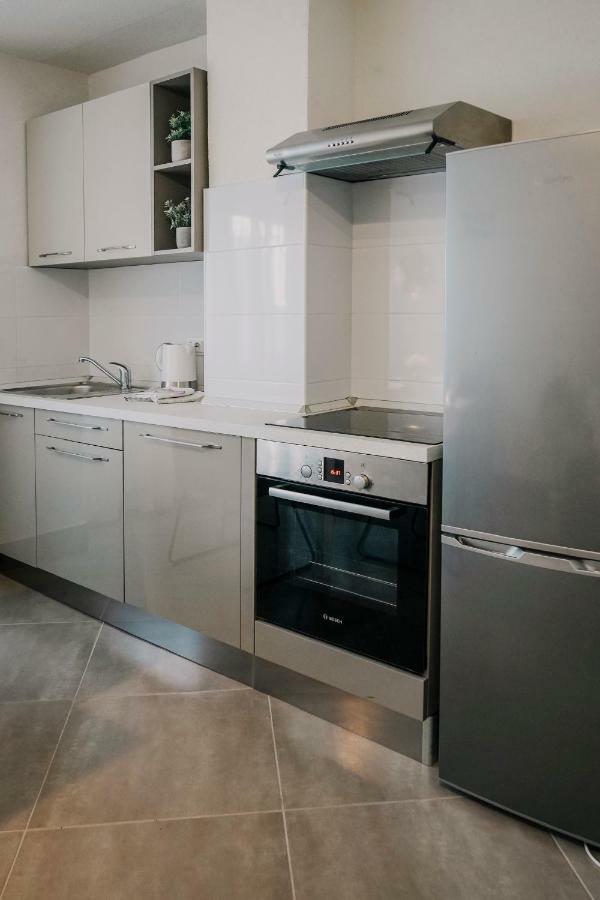 Apartman Bacchus Pula Exterior foto